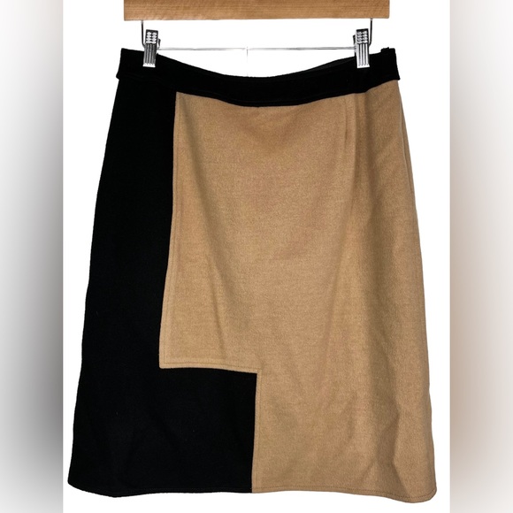 Vintage 90's Carlisle Skirt | Size: 8 - Picture 2 of 10